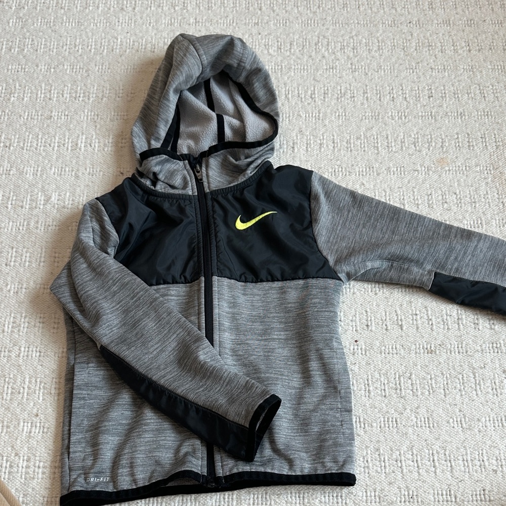 Nike Kids Hoodie in Gray and Black with Yellow Logo